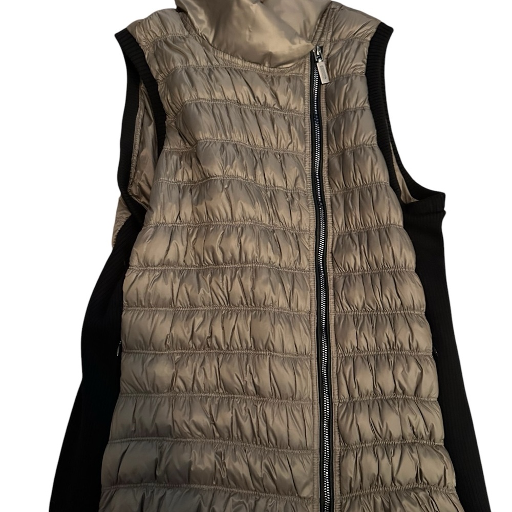 Calvin Klein Women's Tan Puffer Vest